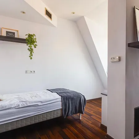 Apartman Garbary 52 *